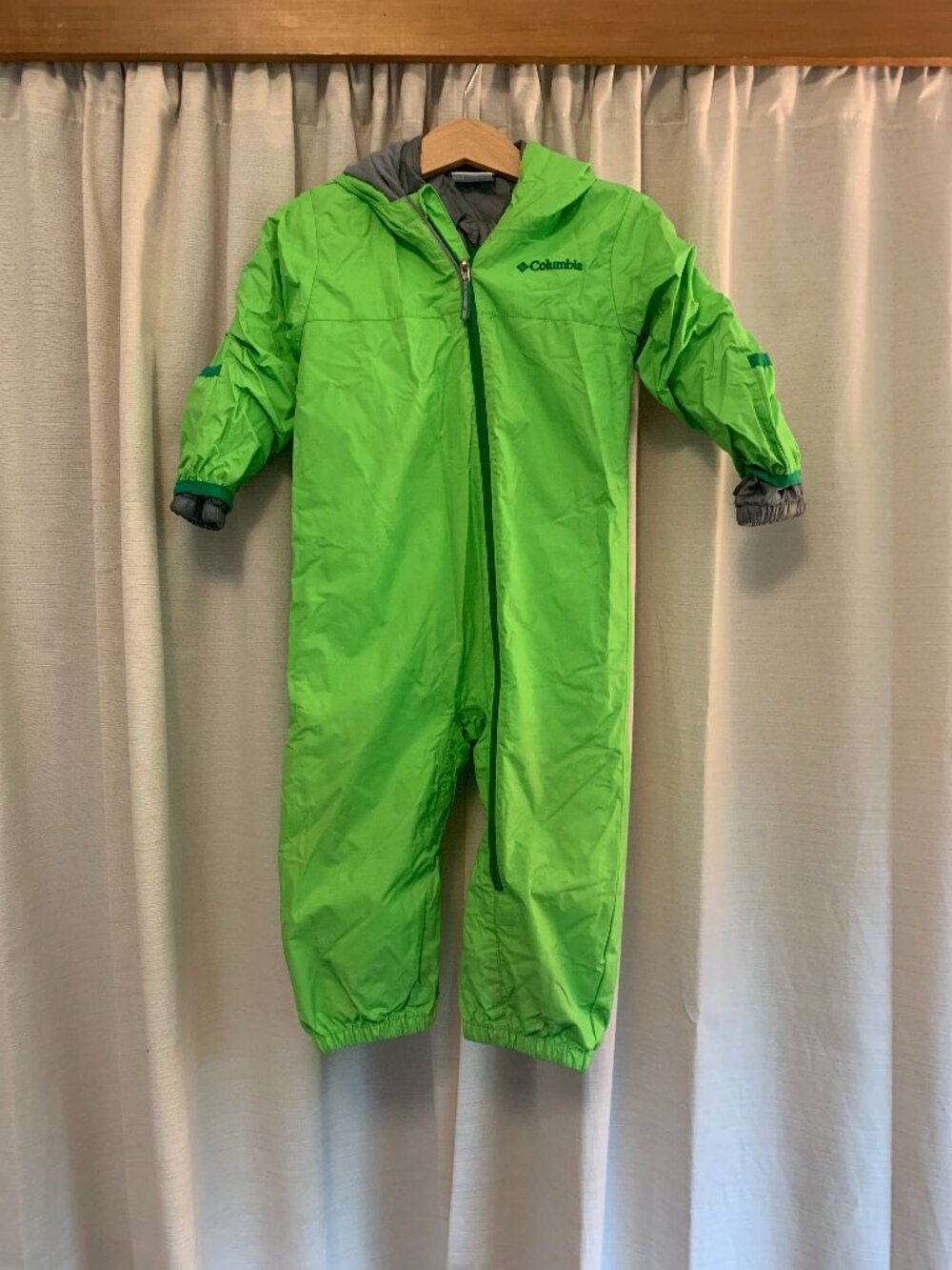 Columbia Rain Suit